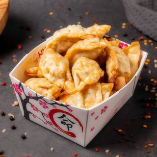 10 Gyoza (coltunași) cu carne