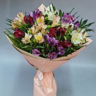Buchet alstroemeria mix culori 11 fire