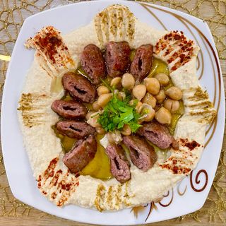Hummus cu Carne