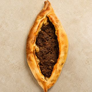 Fataier Carne cu Sos de Rodii