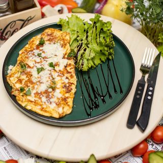 Omleta cu Sunca si Mozzarella