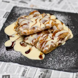 Apple Pie cu sos de vanilie