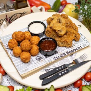 Bulete de Mozzarella si Ciuperci tempura
