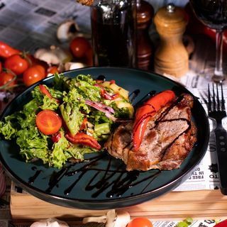 Steak din Ceafă la Grătar