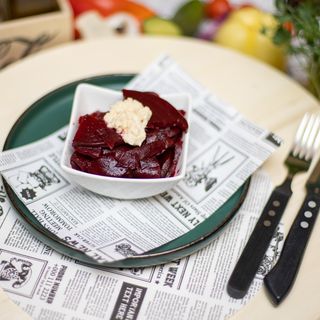 Salata de Sfecla rosie cu hrean