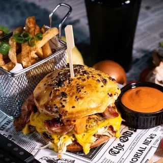 Joy Cheeseburger + Coca-Cola