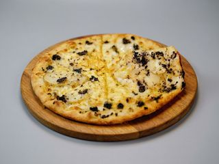 Pizza Tartufa si cartofi