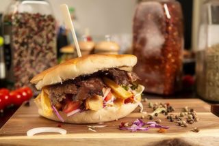 Shaorma la chiflă de casa amestec pui + vita + berbecut + porc