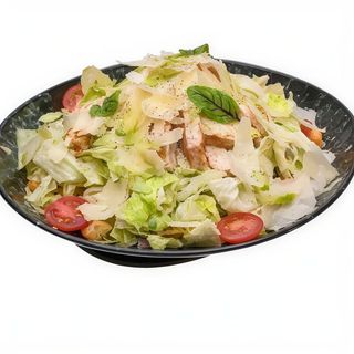 salata caesar cu piept de pui