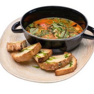 Supa cu fructe de mare si peste