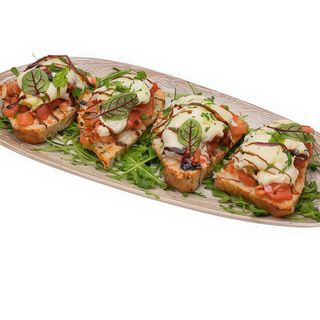 Bruschete cu buratta