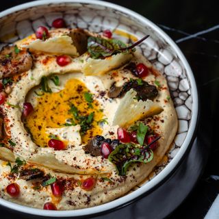 HUMUS CU TRUFE,ROSII USCATE SI SUMAC 230G