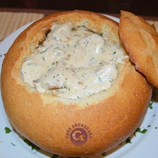 Piept de pui cu sos dulce si verdeata