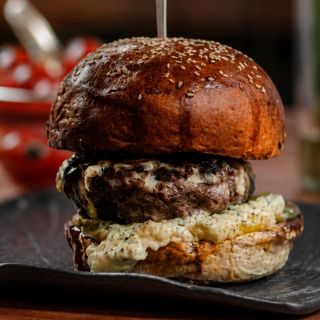 Beef & Cheeseburger