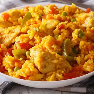 Paella cu pui