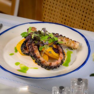 Caracatiță la grătar cu cartof fondant