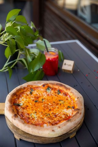 Pizza Margherita