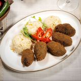 Chifteluțe din ciuperci cu pilaf