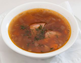 Ciorba de fasole cu costita