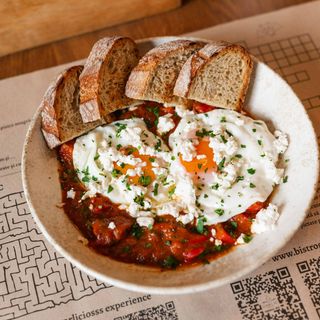 GARLIC SHAKSHUKA