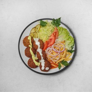 Falafel farfurie