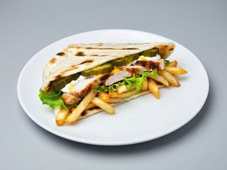 Sandwich Piept de pui