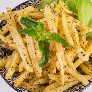 Cartofi menta usturoi