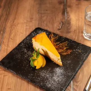 Cheesecake cu piersici