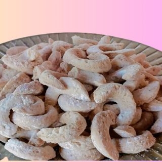 Cornulețe fragede cu nucă