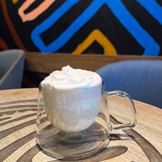 White Hot Chocolate | 160 ml |