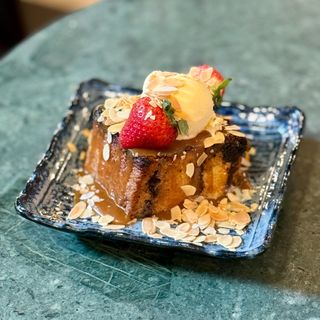 Pain Perdu with vanilla sauce