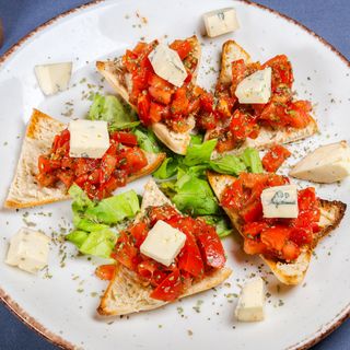 Bruschete cu gorgonzola