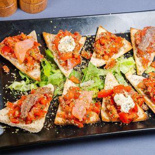 Platou mixt de bruschete