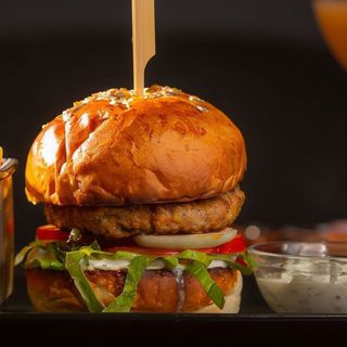BURGER CORSO