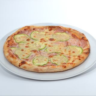 Pizza Parma mare