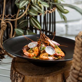 Spaghetti cu fructe de mare