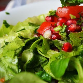 Mix salata verde si rosii cherry