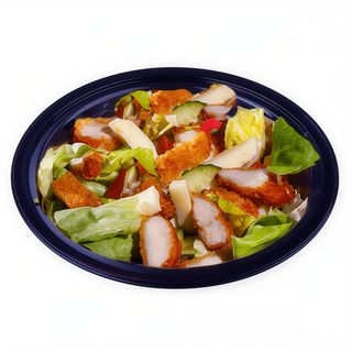 Salată Crispy Chicken