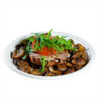 Ceafă de porc la grătar cu ciuperci