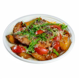 Piept de pui la grătar cu cartofi wedges