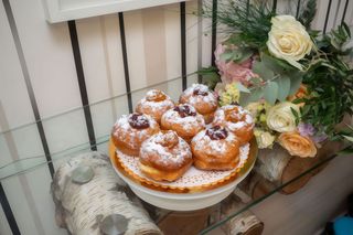 Gogosi cu gem de zmeura