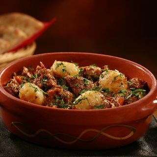 Gulas de vitel
