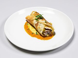 Clatite cu muschi si cascaval