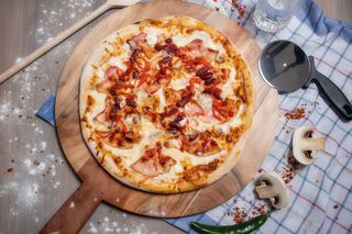 Pizza Magyaros Ø32cm