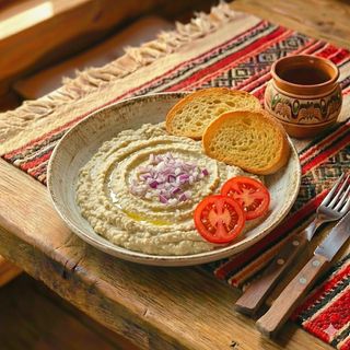 Salata de vinete cu rosii 200g