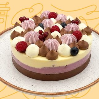 Tort Mousse Fructe de padure - recomandat pentru 8-10 persoan