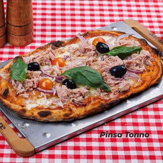 Pinsa Tonno