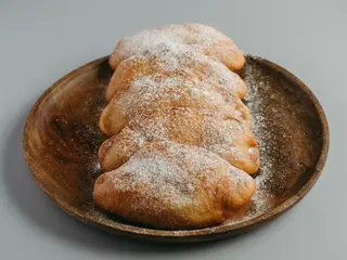 LANGOS CU BRANZA DULCE