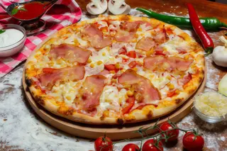 Pizza Țărănească medie Ø 33cm