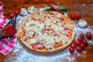 Pizza Quattro Stagioni medie Ø 33cm